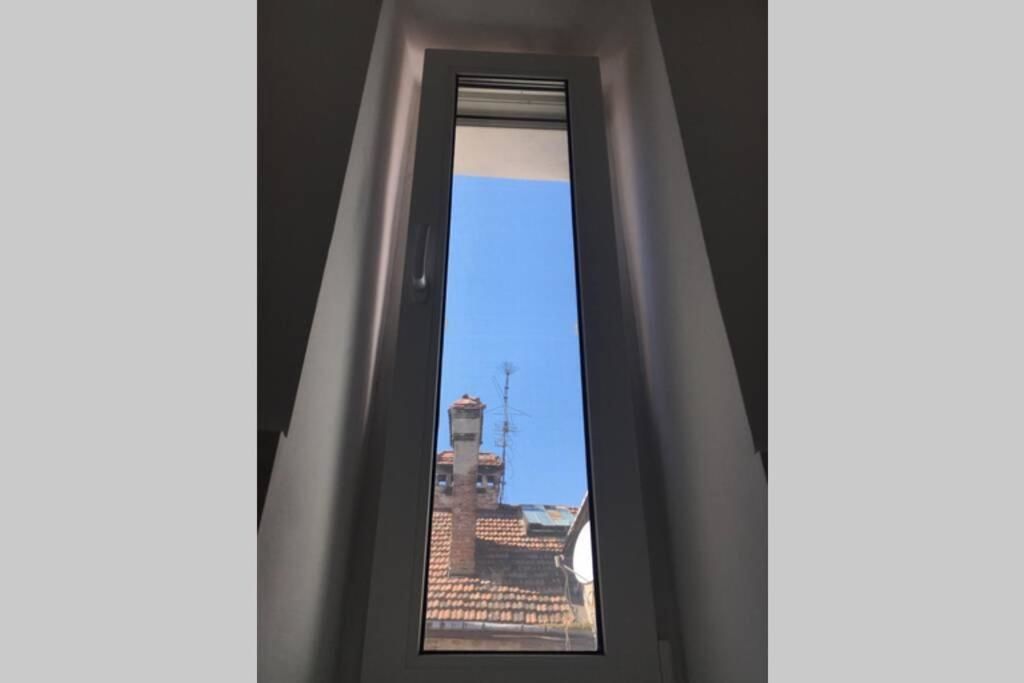 Апартаменты Sunny apartments in the center of Chernivtsi Черновцы