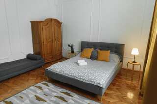 Апартаменты Sunny apartments in the center of Chernivtsi Черновцы Апартаменты-35