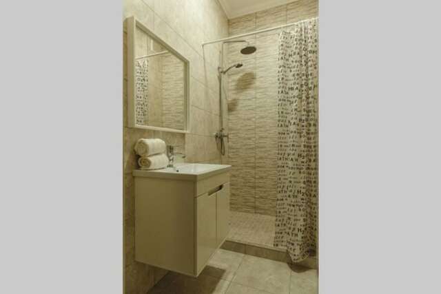 Апартаменты Sunny apartments in the center of Chernivtsi Черновцы-29